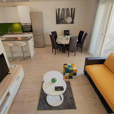 Apartment Punta Omiš Zewnętrze zdjęcie