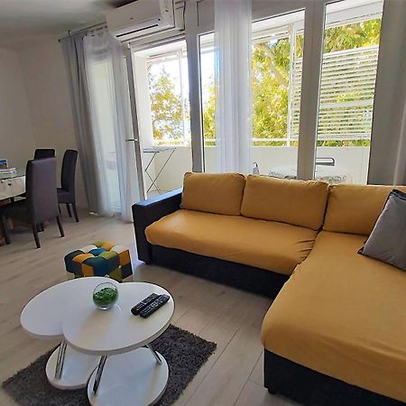Apartment Punta Omiš Zewnętrze zdjęcie